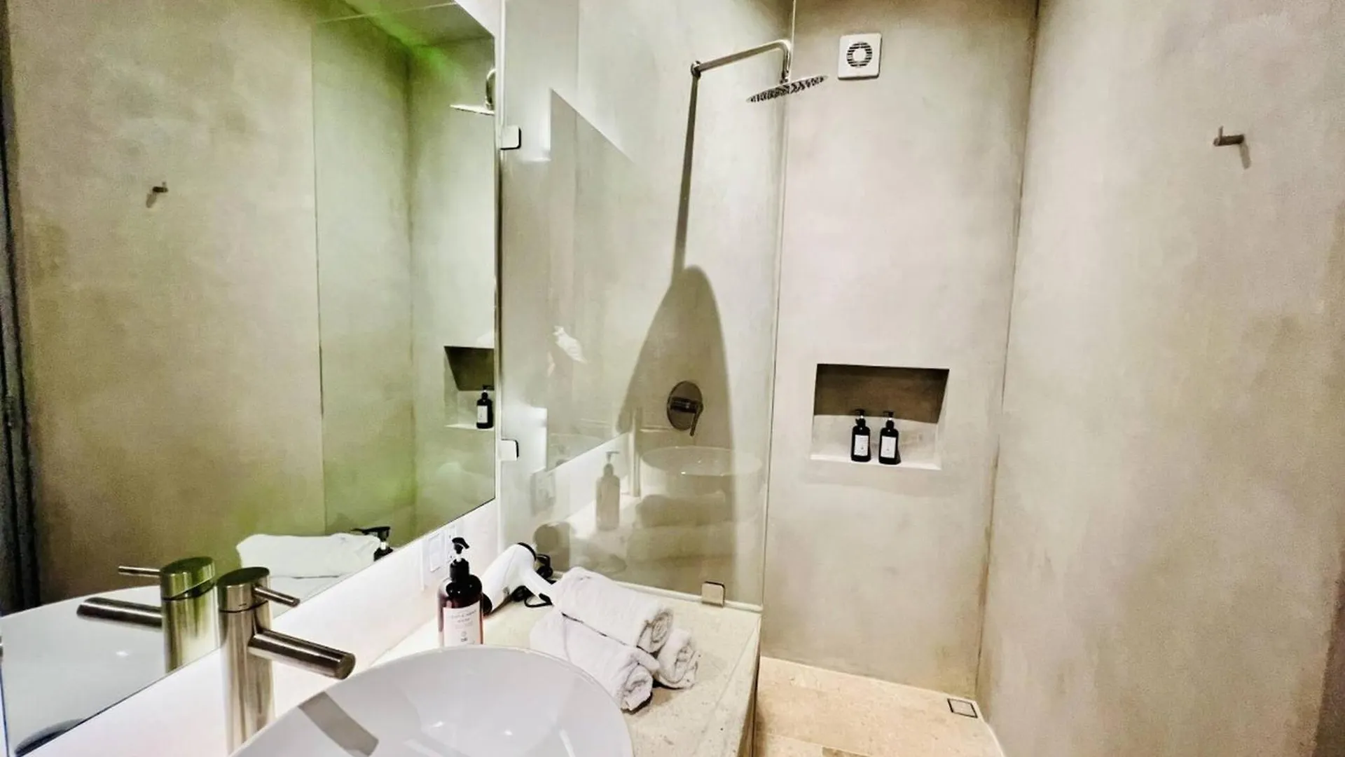 412 Seremonia Selva Private Pool & Grill 2 Bedroom Apartment Tulum Mexico